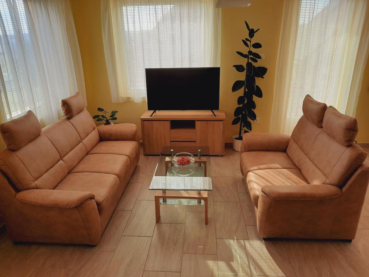 Apartmanhaz King Хевиз Экстерьер фото