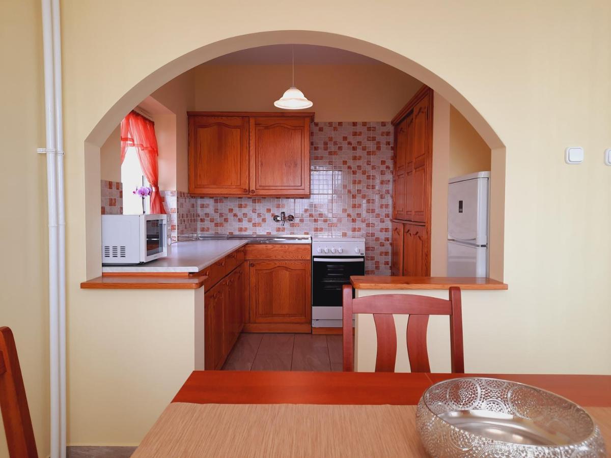 Apartmanhaz King Хевиз Экстерьер фото